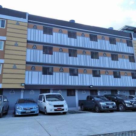 Rinrada Place Hotel Ubon Ratchathani Exterior photo