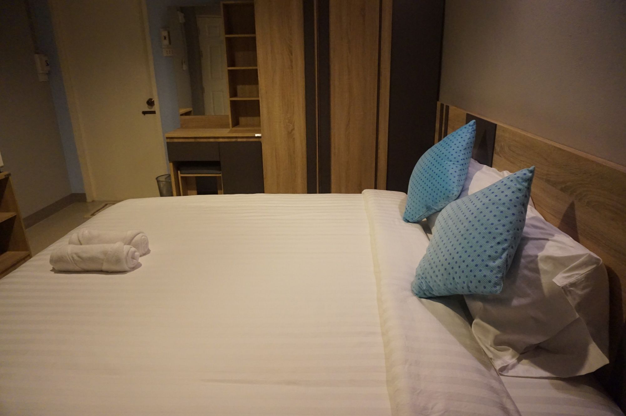 Rinrada Place Hotel Ubon Ratchathani Exterior photo